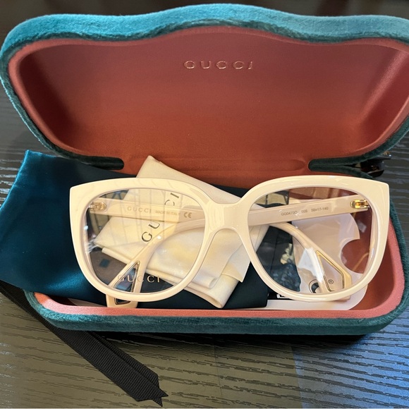 Gucci Ivory Sunglasses (Eyeglass Frames) GG0470o - Picture 5 of 11